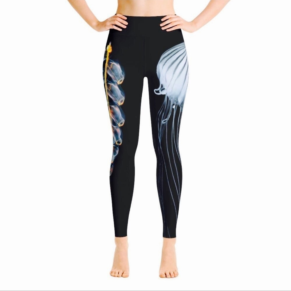 Yoga leggings - Ocean Themed Black and Blue Leggings